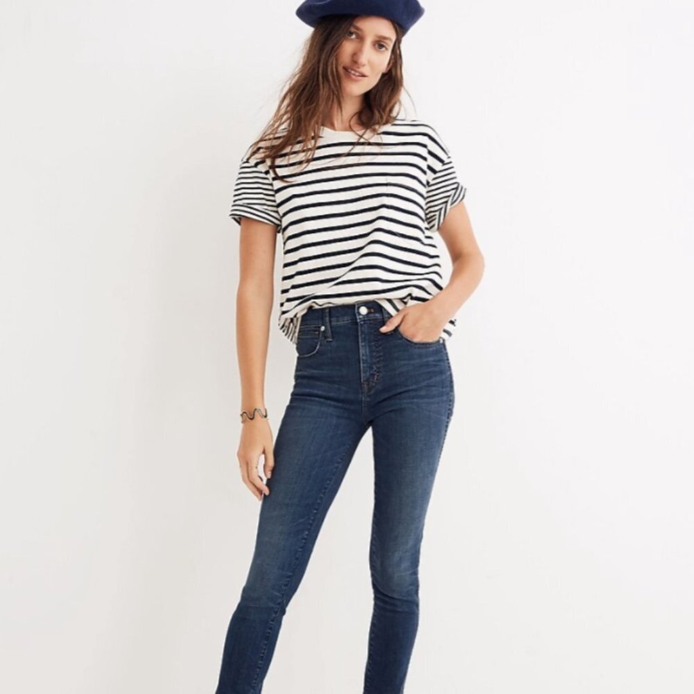 10" High-Rise Skinny Jeans in Med Wash